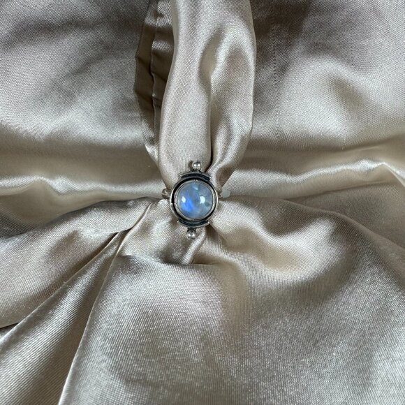 Handmade Silver Rainbow Moonstone Ring Round Natural Gemstone Jewelry Size 6 - Picture 1 of 5